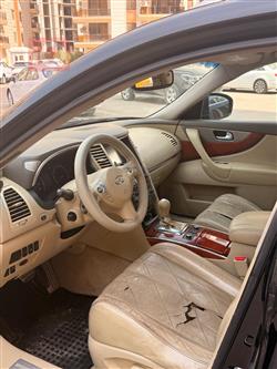 إنفينيتي QX70